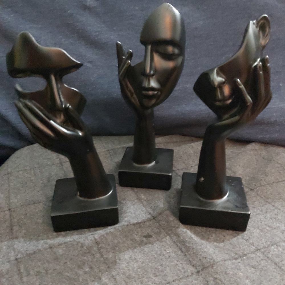 Abstract Black Face Sculptures Set